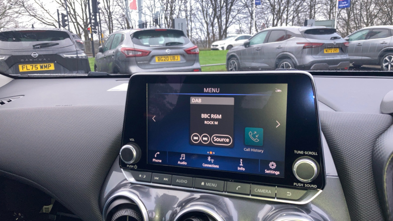 Nissan Juke 1.0 DiG-T 114 Acenta 5dr Petrol Hatchback